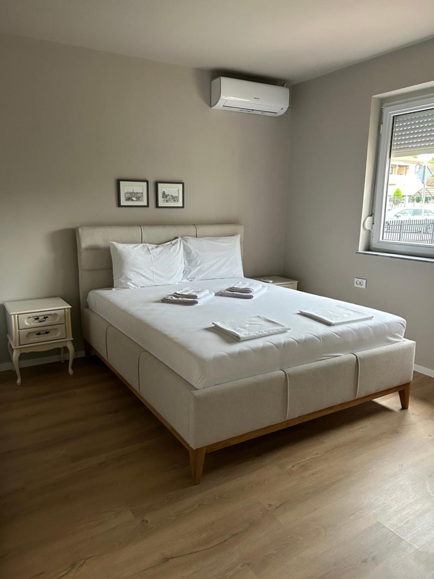 Villa Number 6 Skopje Bagian luar foto